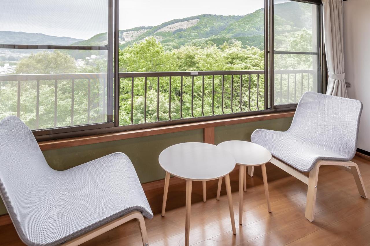 天然 Weni: Tranquil Hot Spring Retreat