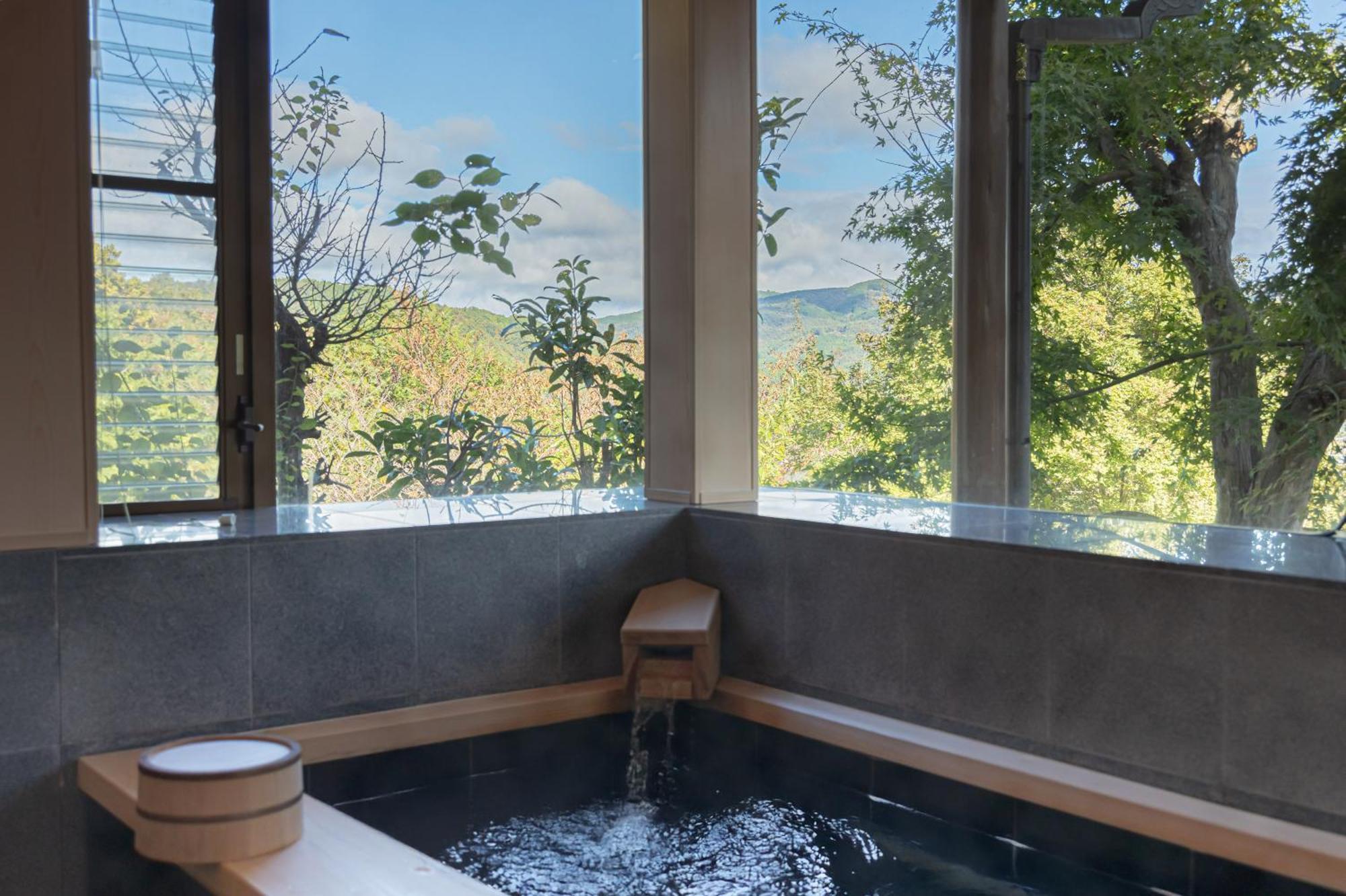 天然 Weni: Tranquil Hot Spring Retreat Izu (Shizuoka)